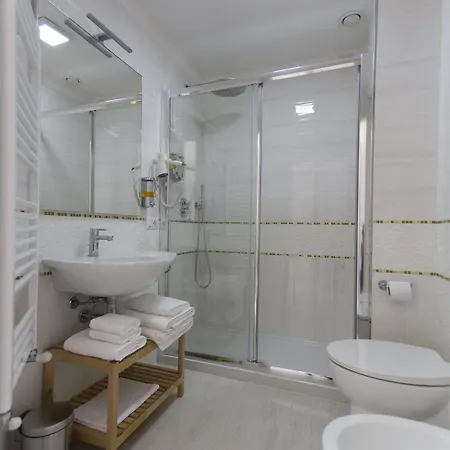 Brezza Marina Luxury Maison d'hôtes 2*