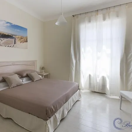 Konukevi Brezza Marina Luxury 2*