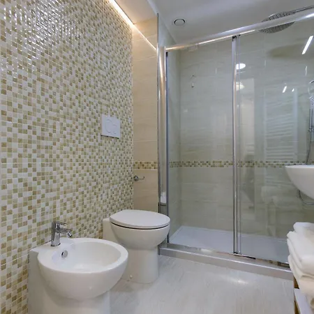 Konukevi Brezza Marina Luxury 2*