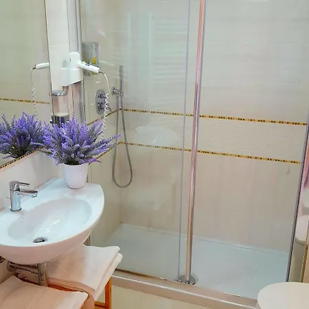 Brezza Marina Luxury Konukevi 2*